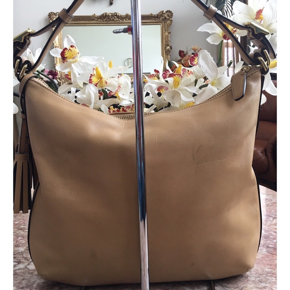 COACH LEGACY Tan Leather Courtenay Hobo Shoulder Handbag 22381 EUC, MSRP $298 - Picture 5 of 11
